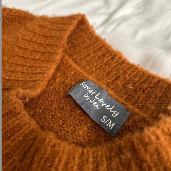 Cozy Oversized Orange Sweater - size S/M - Picture 3 of 3
